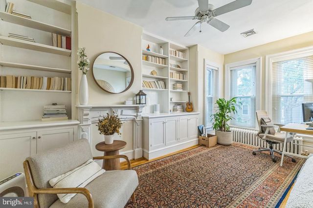 1414 SWANN ST NW, Washington, DC 20009