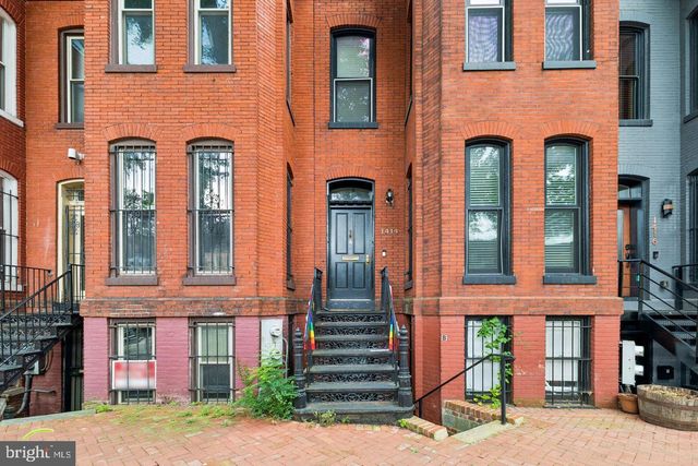1414 SWANN ST NW, Washington, DC 20009
