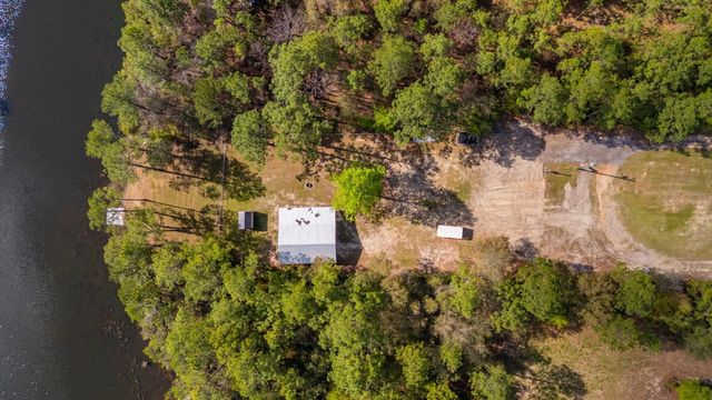 68 Beaver Dam Road, Defuniak Springs, FL 32433