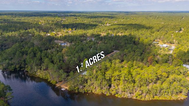 68 Beaver Dam Road, Defuniak Springs, FL 32433