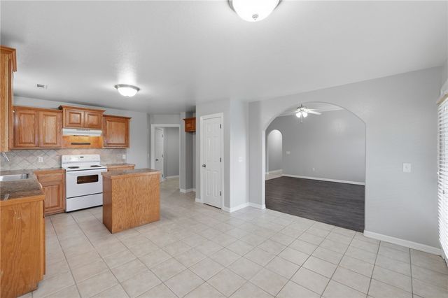 5337 Monica Marie Avenue, Springdale, AR 72762