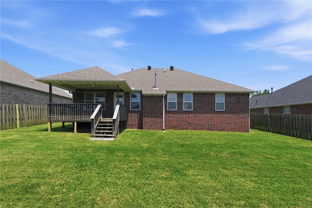 5337 Monica Marie Avenue, Springdale, AR 72762
