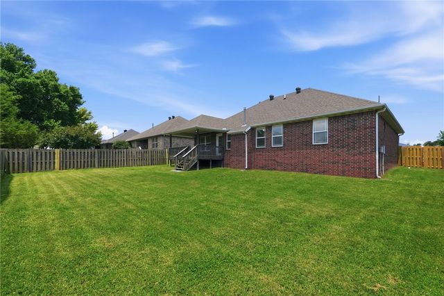 5337 Monica Marie Avenue, Springdale, AR 72762