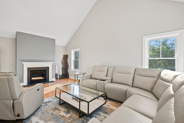 145 Turner Farm Rd., Uxbridge, MA 01569