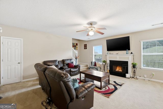 5503 Mudlark Circle, Powder Springs, GA 30127