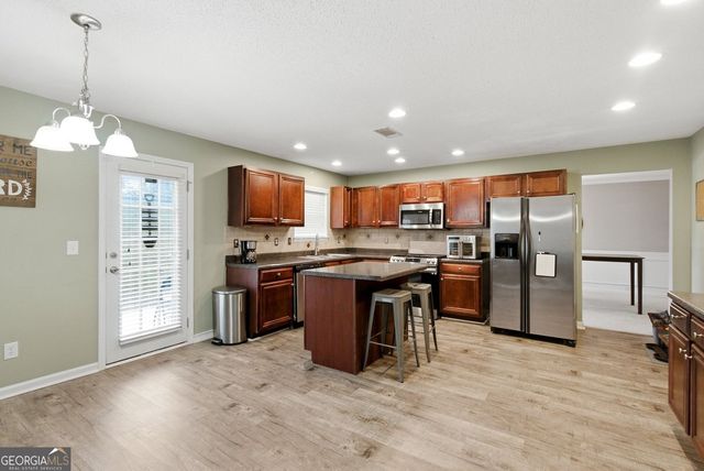 5503 Mudlark Circle, Powder Springs, GA 30127