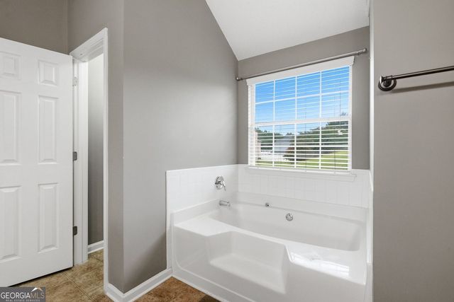 5503 Mudlark Circle, Powder Springs, GA 30127