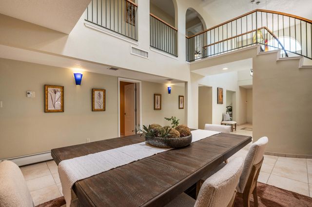 13401 Desert Hills Place NE, Albuquerque, NM 87111