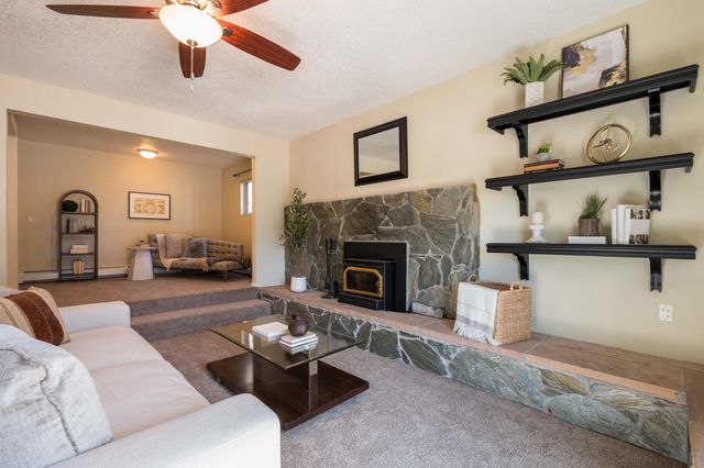 13401 Desert Hills Place NE, Albuquerque, NM 87111