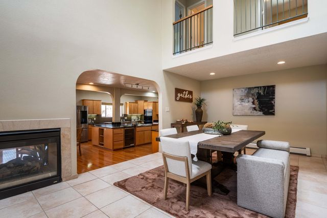 13401 Desert Hills Place NE, Albuquerque, NM 87111