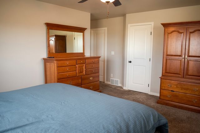 2115 41st Street S, Moorhead, MN 56560