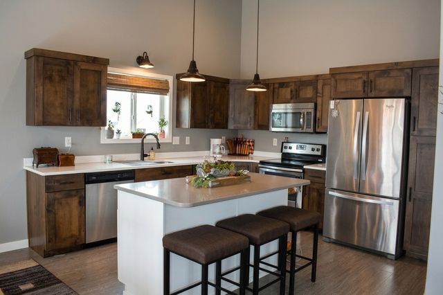 2115 41st Street S, Moorhead, MN 56560