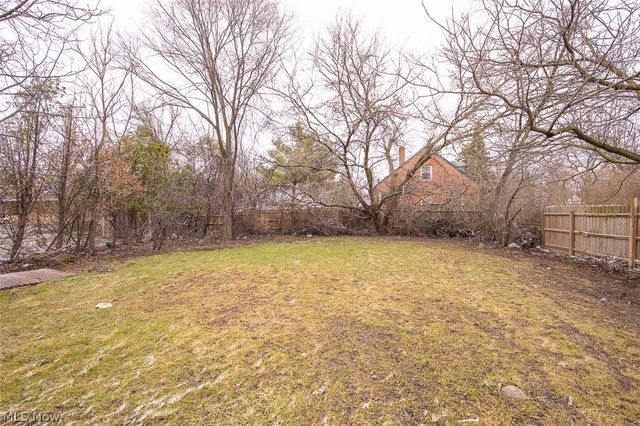 17421 Broadway Avenue, Maple Heights, OH 44137