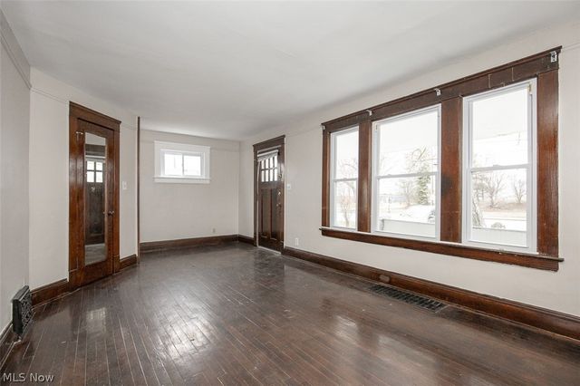 17421 Broadway Avenue, Maple Heights, OH 44137