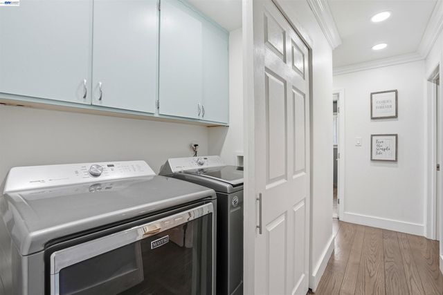 3910 Oak Hill Rd, Oakland, CA 94605