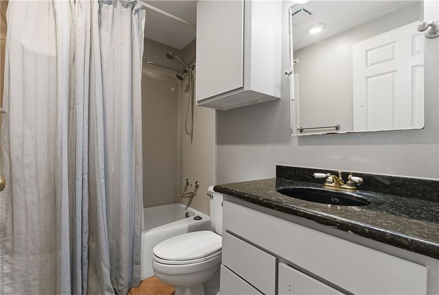 602 Encinas Place, College Station, TX 77845