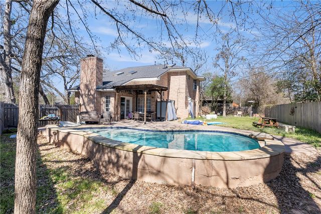 602 Encinas Place, College Station, TX 77845