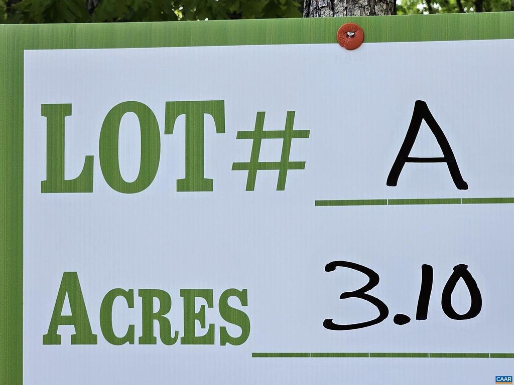 Image 11 of property listing at 3.1 AC AXTELL RD, Howardsville, VA 24562