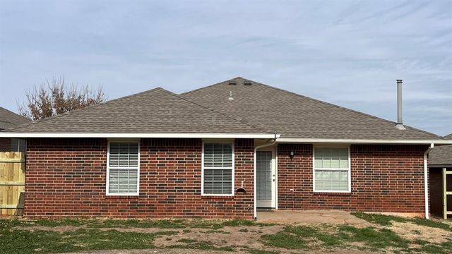 128 Tecumseh Meadows Drive, Norman, OK 73069
