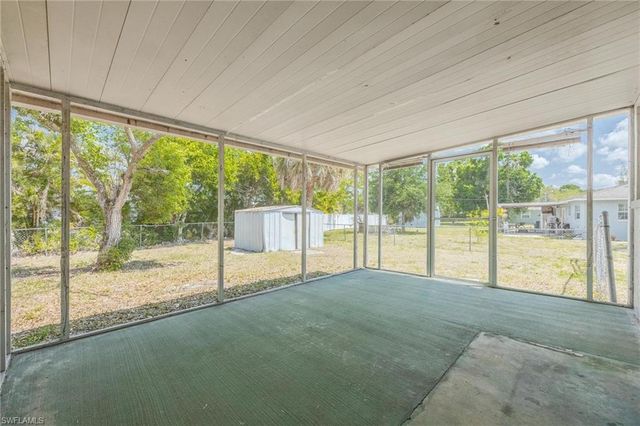 13830 5th ST, Fort Myers, FL 33905