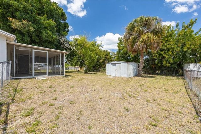 13830 5th ST, Fort Myers, FL 33905