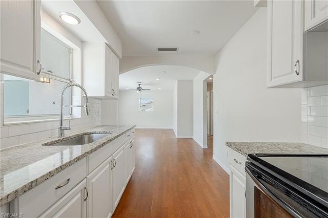 13830 5th ST, Fort Myers, FL 33905