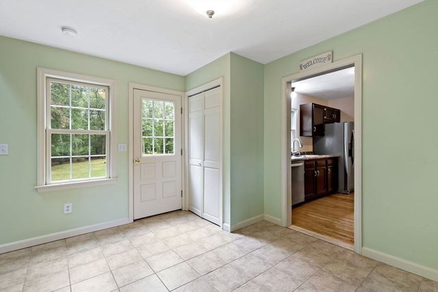 185 Bournehurst Drive, Plymouth, MA 02360