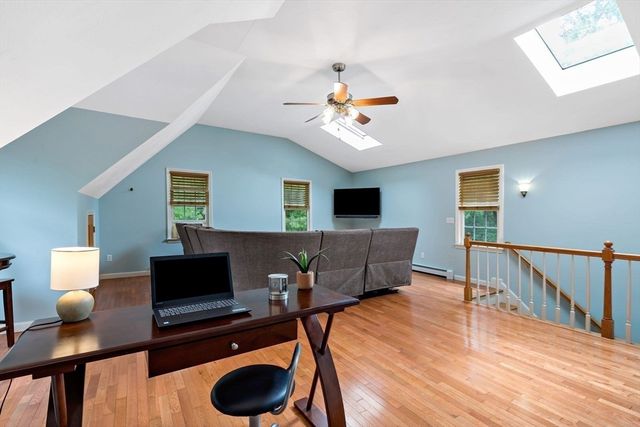185 Bournehurst Drive, Plymouth, MA 02360