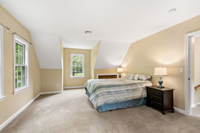 185 Bournehurst Drive, Plymouth, MA 02360