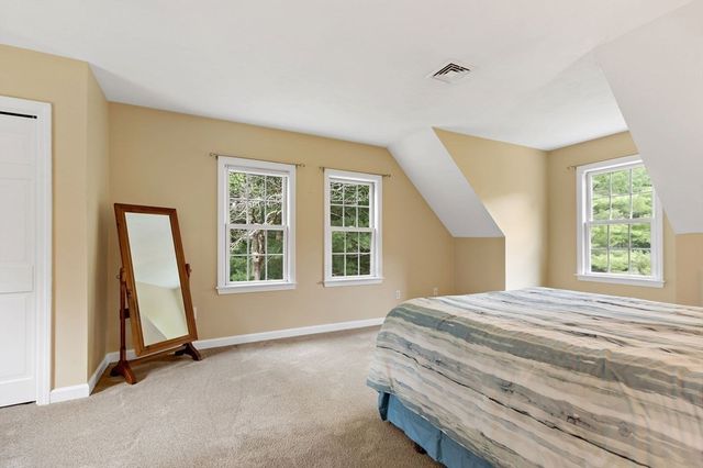 185 Bournehurst Drive, Plymouth, MA 02360