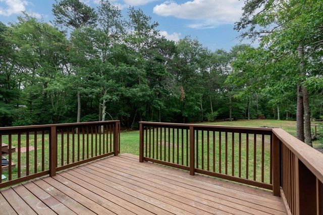 185 Bournehurst Drive, Plymouth, MA 02360
