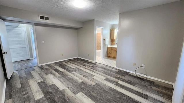 401 Park Ridge Circle, Marietta, GA 30068