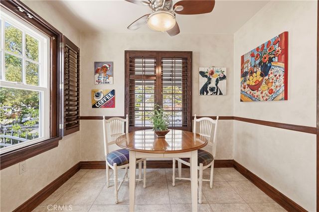1130 Geneva, Glendale, CA 91207