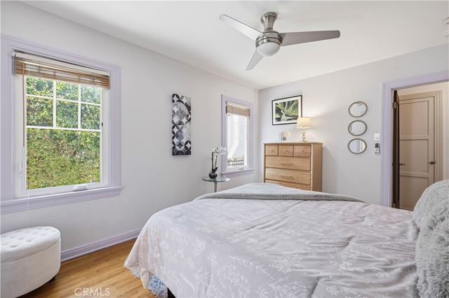 1130 Geneva, Glendale, CA 91207