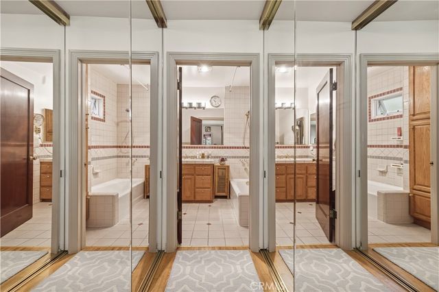 1130 Geneva, Glendale, CA 91207