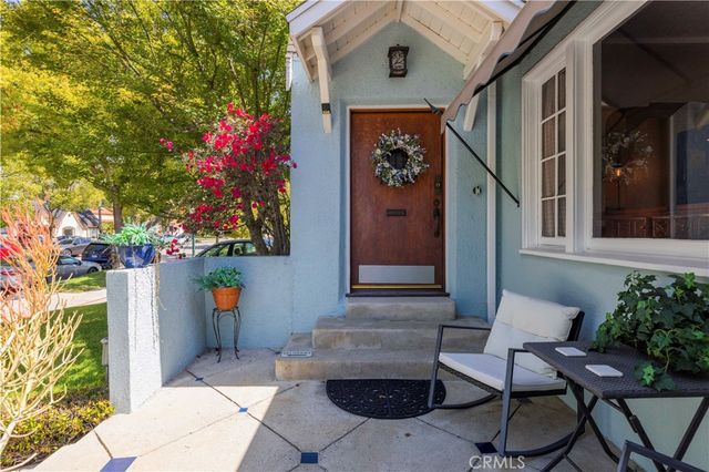 1130 Geneva, Glendale, CA 91207