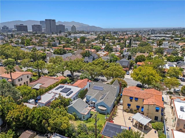 1130 Geneva, Glendale, CA 91207