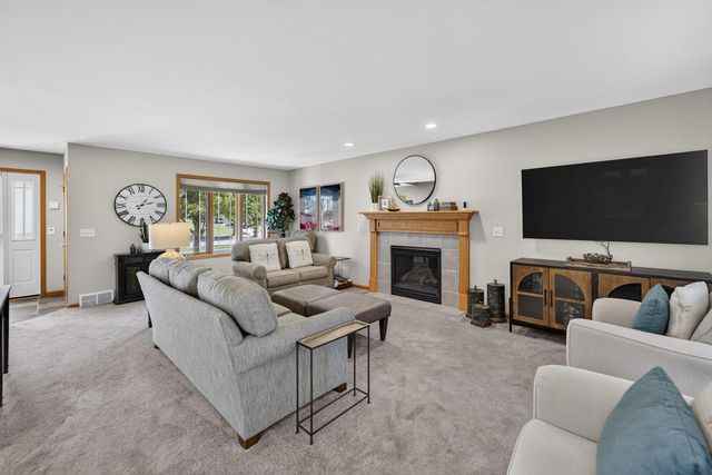 4818 Dream Lane, Madison, WI 53718