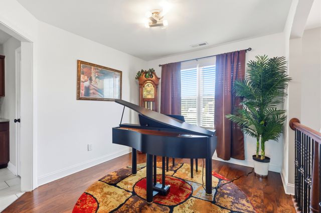 141 Kingstons Cv, Clarksville, TN 37042