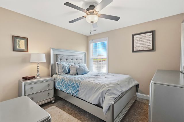 141 Kingstons Cv, Clarksville, TN 37042