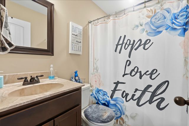 141 Kingstons Cv, Clarksville, TN 37042