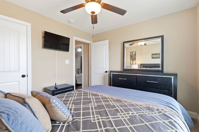 141 Kingstons Cv, Clarksville, TN 37042