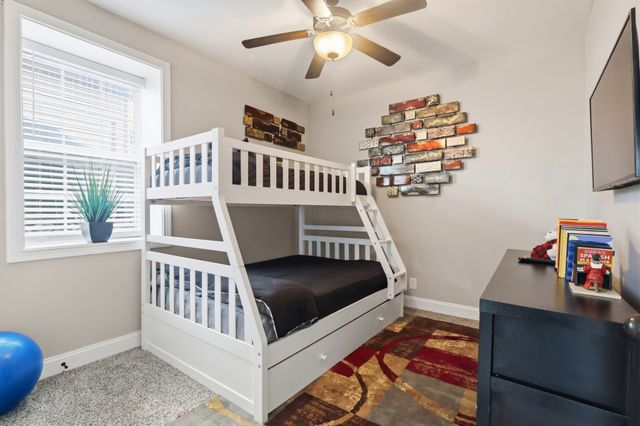 141 Kingstons Cv, Clarksville, TN 37042