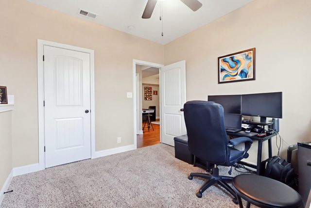 141 Kingstons Cv, Clarksville, TN 37042