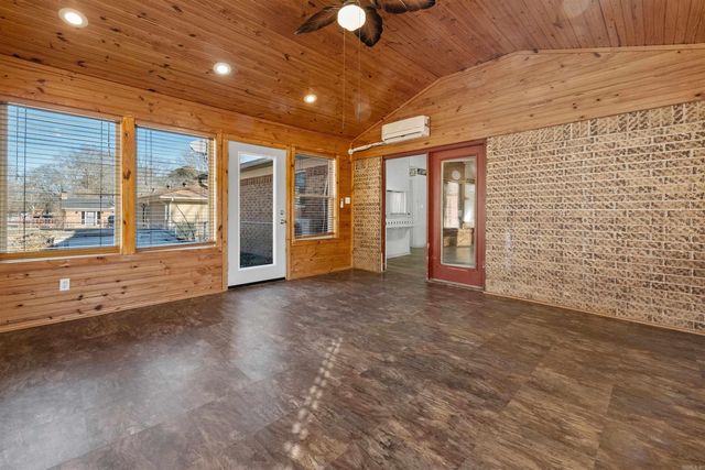 7635 Cindy Drive, Benton, AR 72019