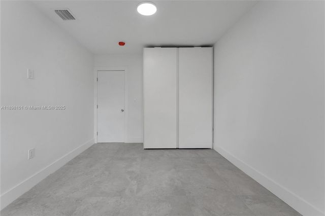 521 NW 33rd Ave, Miami, FL 33125