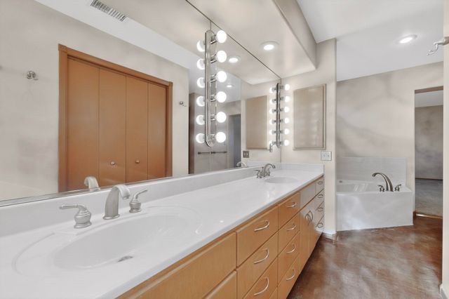 1711-G El Camino Real Street, Socorro, NM 87801