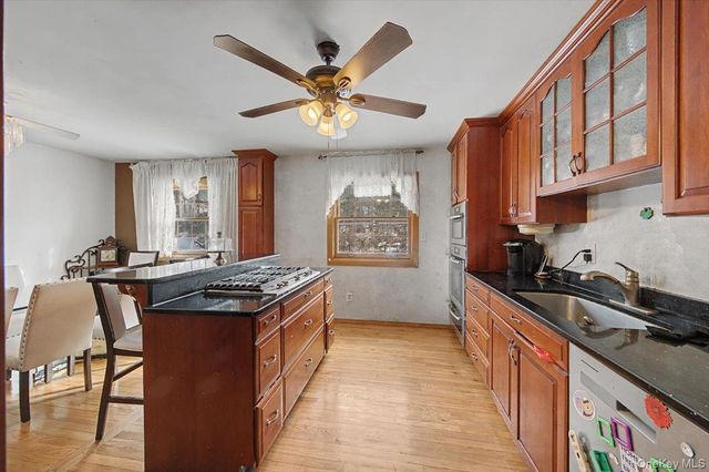 14 Capital Drive, Blooming Grove, NY 10992