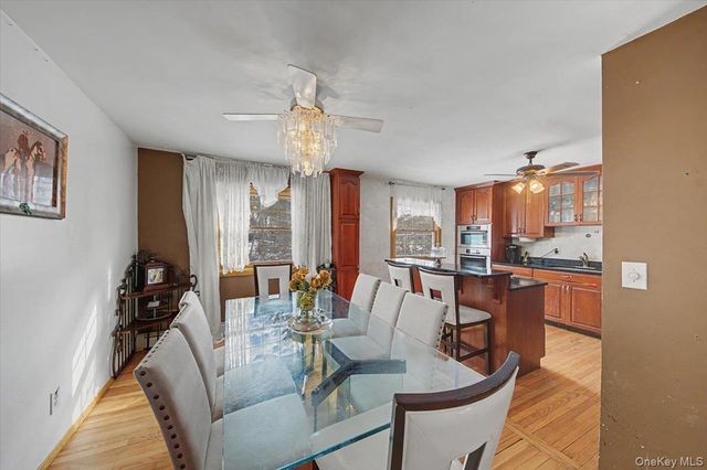 14 Capital Drive, Blooming Grove, NY 10992