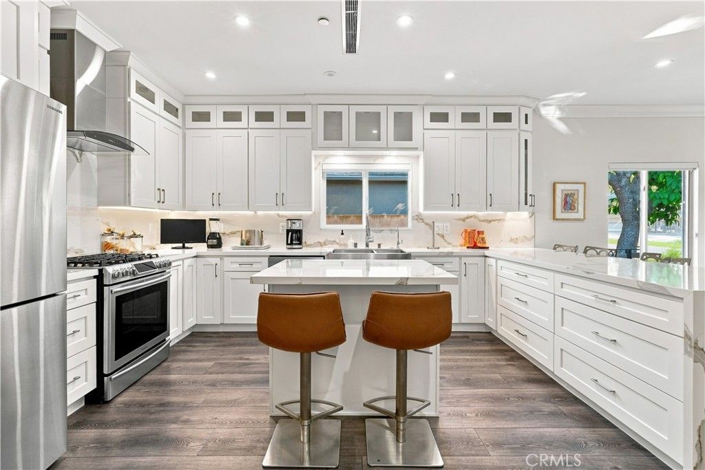 430 N Parish Place, Burbank, CA 91506 — photo 5